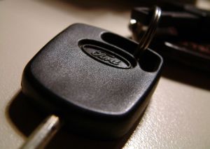 ignition-key-92360-m.jpg