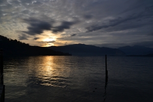 sunhine-on-the-lake-1445886-m.jpg